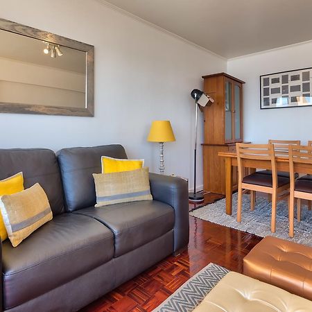 Avenida Arriaga 806 Top Floor Apartment ฟุงชาล ภายนอก รูปภาพ