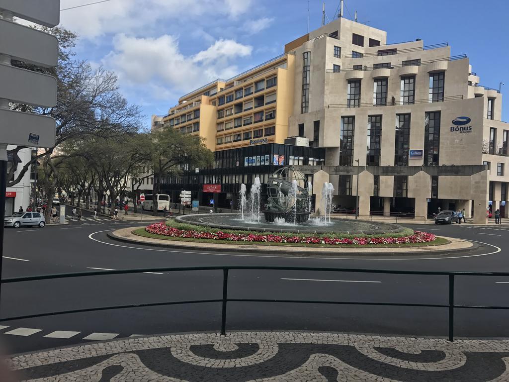Avenida Arriaga 806 Top Floor Apartment ฟุงชาล ภายนอก รูปภาพ